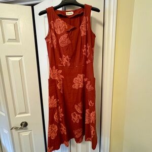 Smoking lily linen/rayon Tulip dress small